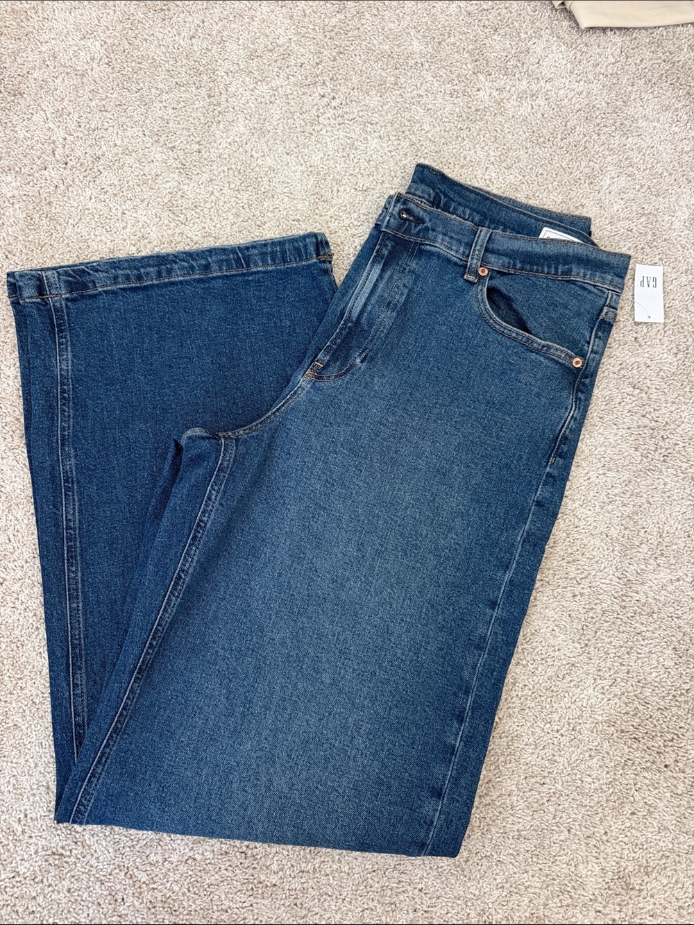 GAP Women's High-Rise Straight Leg Jeans in Dark Wash - 16 TALL